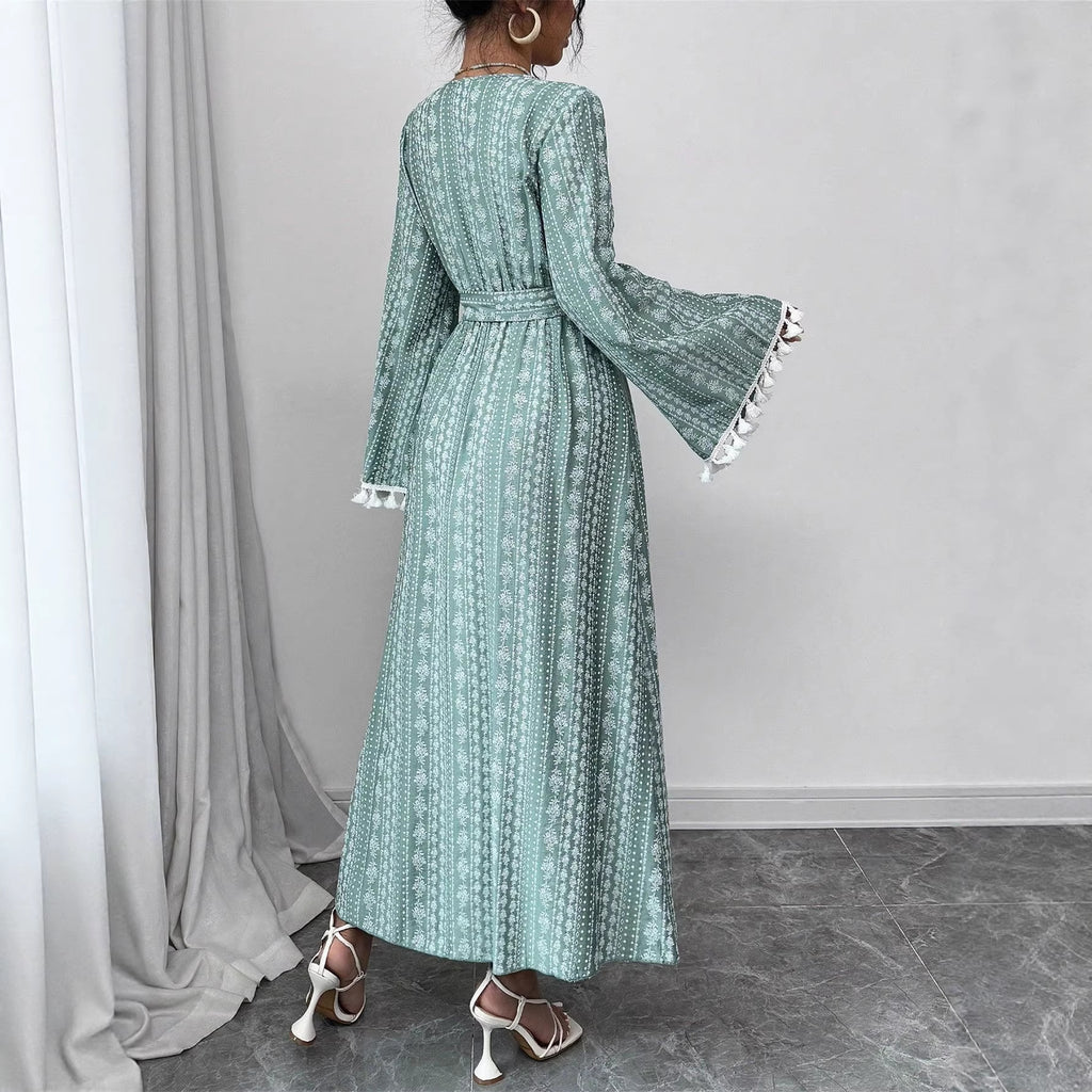 Women's new waist cinching lace tassel lace slimming V-neck printed flared sleeve dress