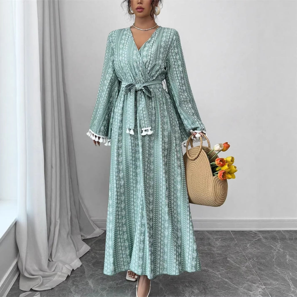 Women's new waist cinching lace tassel lace slimming V-neck printed flared sleeve dress